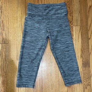 Justice Yoga capris (girls size‎ 10)